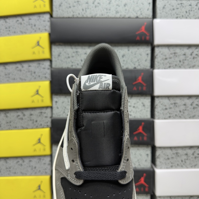 Travis Scott Reverse Swoosh Sneaker 5