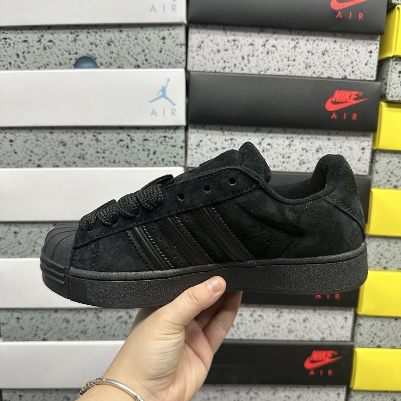 Superstar Ii 8