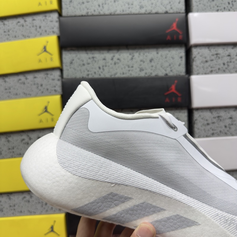 Hyperboost Edge M · 6