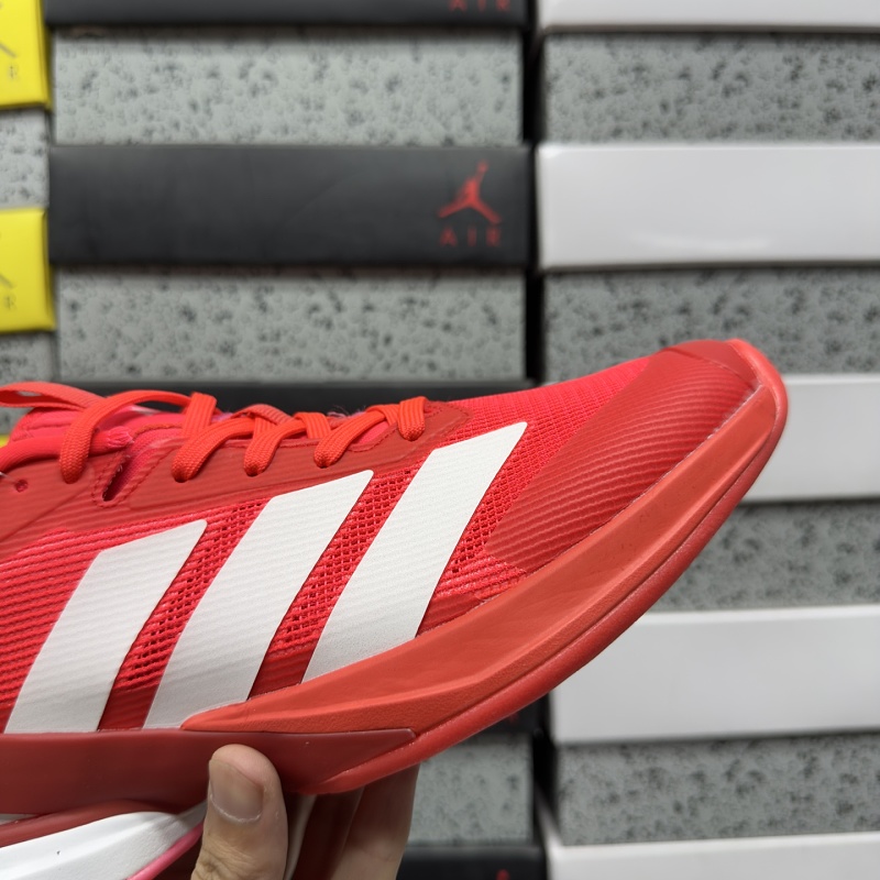 Adizero Ubersonic 5 M 7