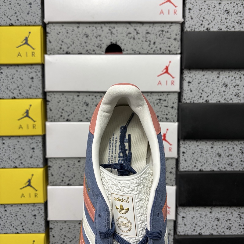 Gazelle Indoor 5