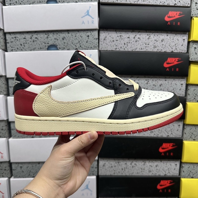Jordan 1 Sneakers 10