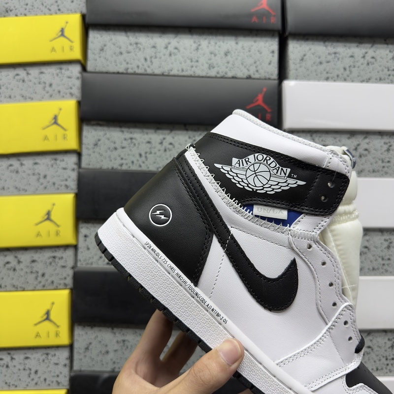 Jordan 1 Sneakers 6