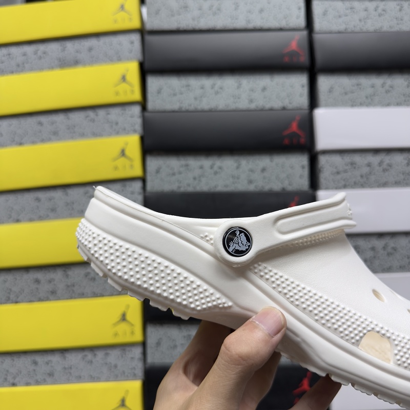 Crocs M3-m11 · 6