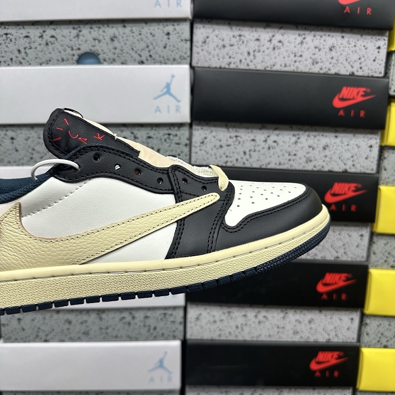 Jordan 1 Sneakers 7