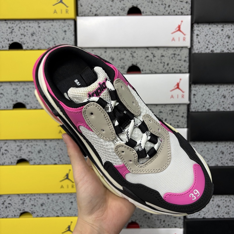 Triple S 5671 · 3
