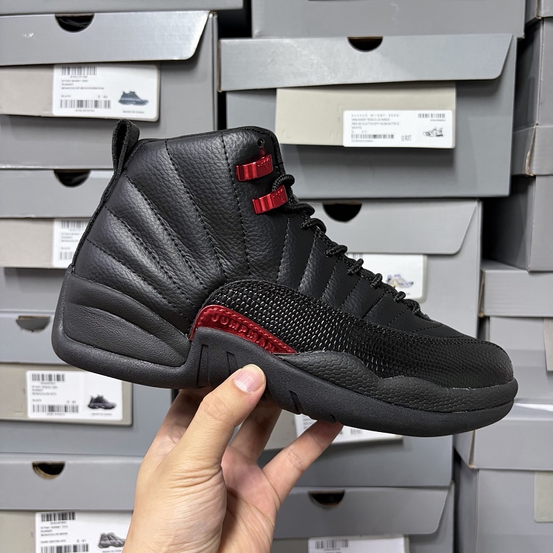 Jordan 11 Apparel 9