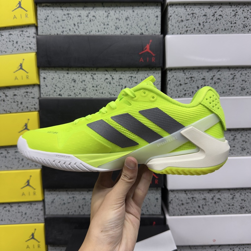 Adizero Ubersonic 5 M 3