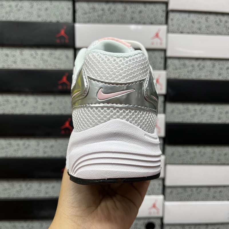 Nike Vomero 3
