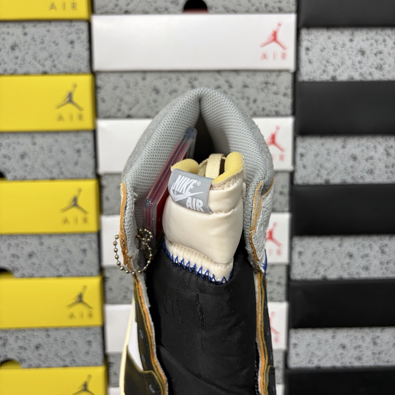 Jordan 1 Sneakers 7