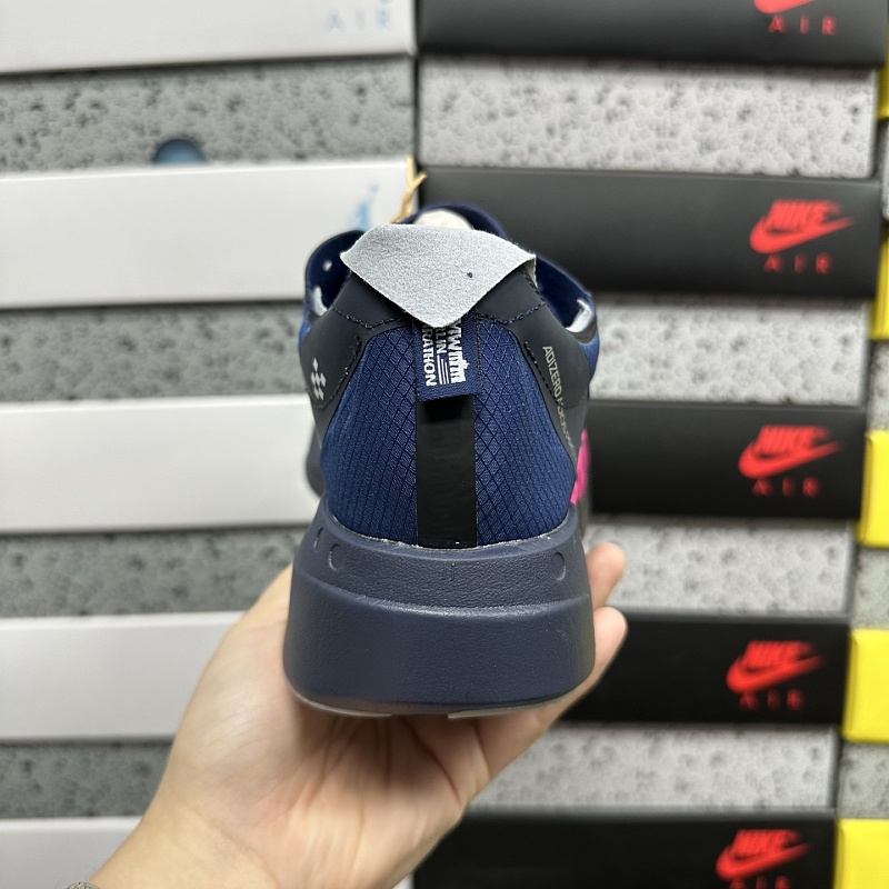 Adizero Adios 4M 3