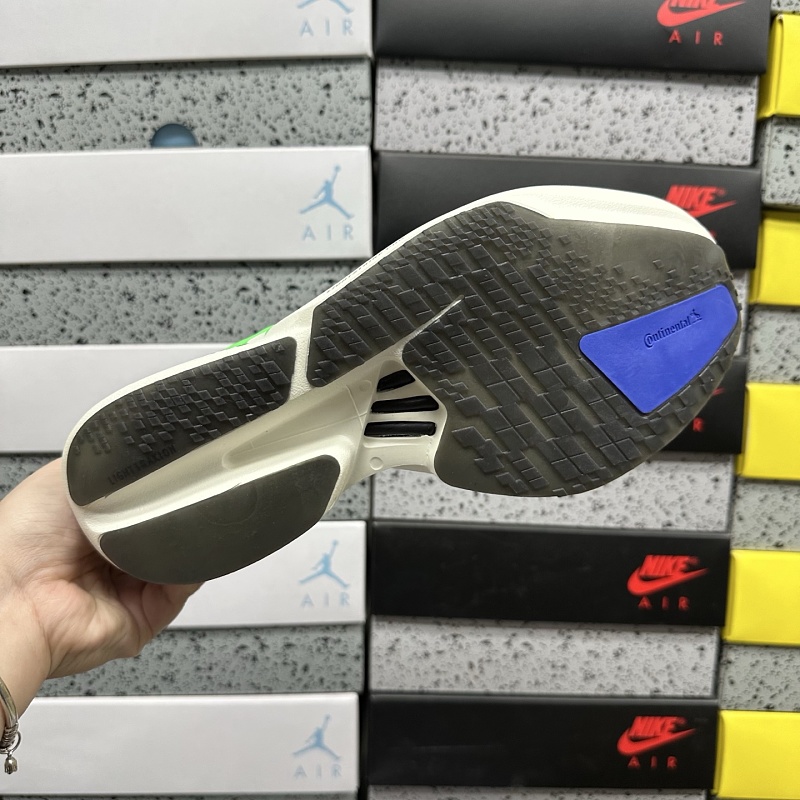 Adizero Adios Pro 4