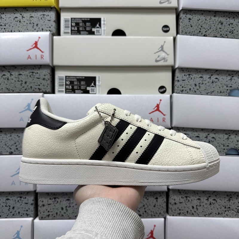 Superstar 9