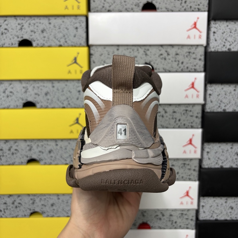 Triple S.2 Triple S 2 2290 · 6