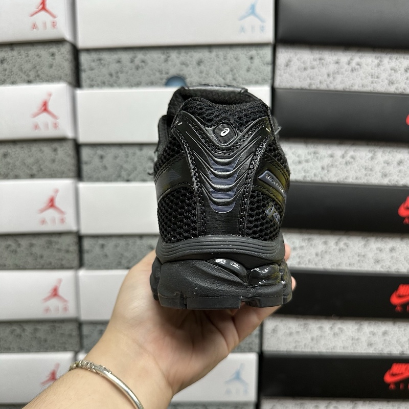 Kayano 12.1 1203A976-001 · 3