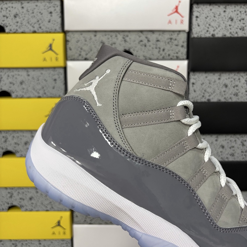 Jordan 11 Sneakers 8