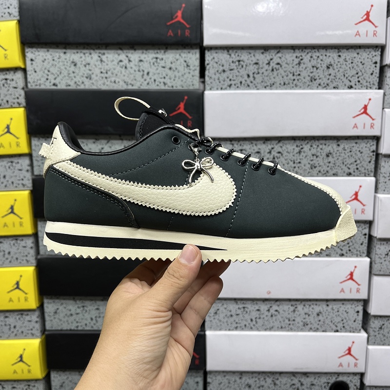 Cortez 10