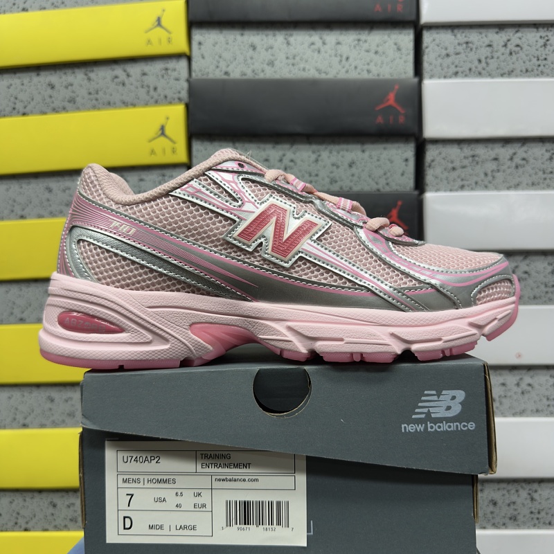 New Balance 740 Sneakers 8