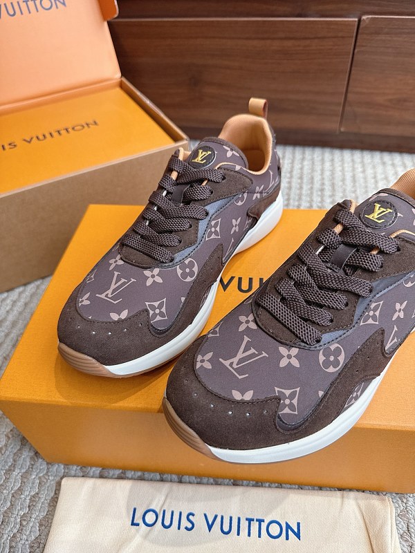 Trainer 21 · 3