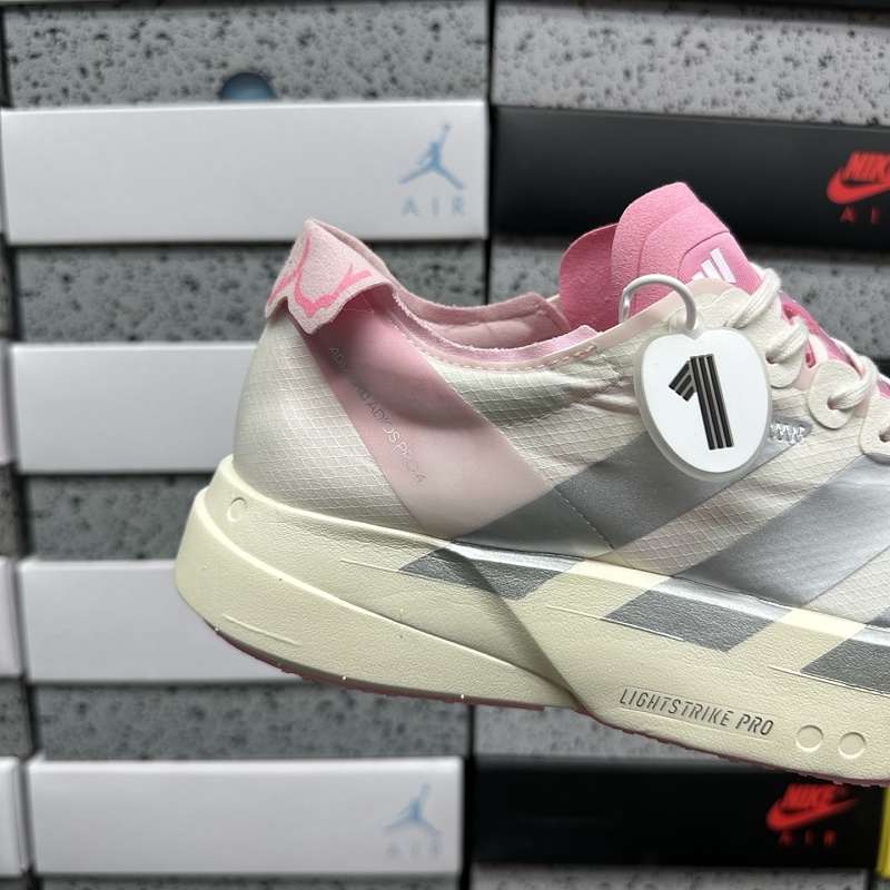 Adizero Adios 4M 5