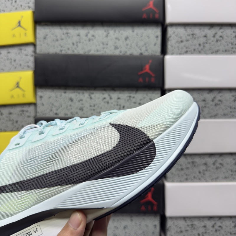 Air Zoom Xvaporfly Next% 4/ 7