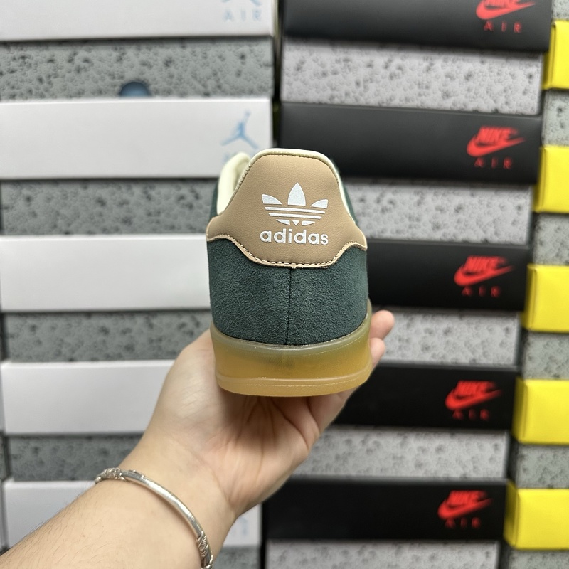 Gazelle Indoor 3