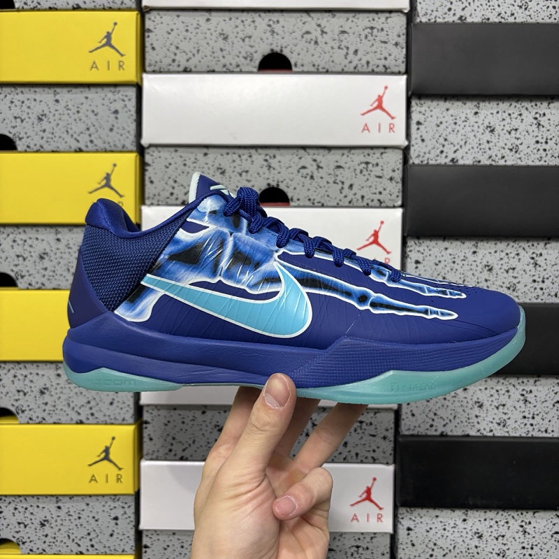 Jordan KB6 Sneakers 12