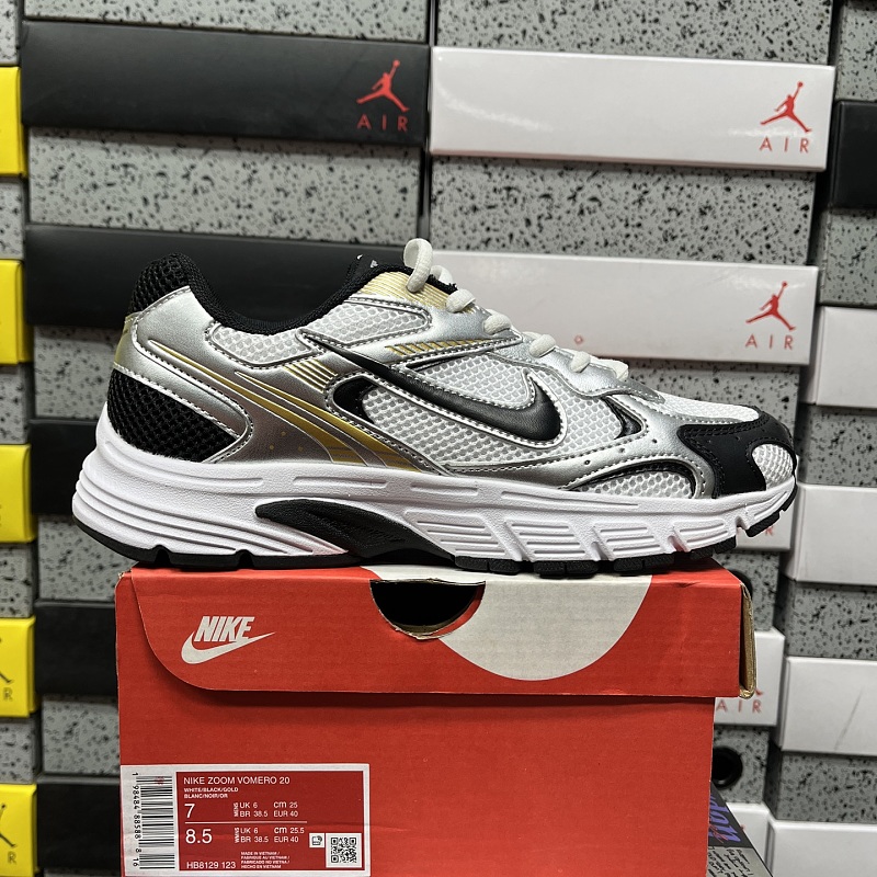Nike Vomero 9