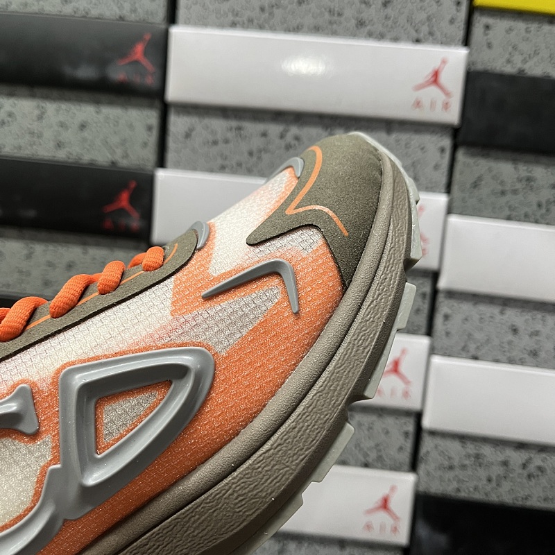 Dior B30 Sneakers · Orange 3