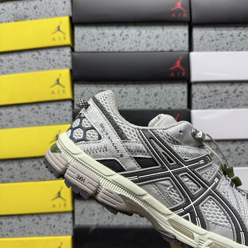 Gel-Kahana 8 1011B828-021 · 6