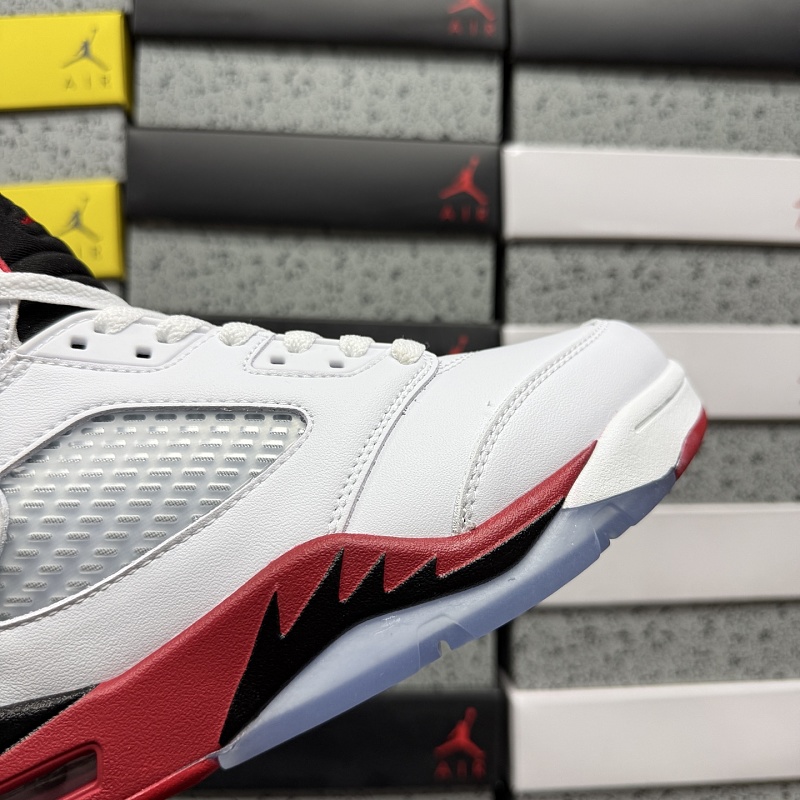 Jordan 5 Sneakers 7