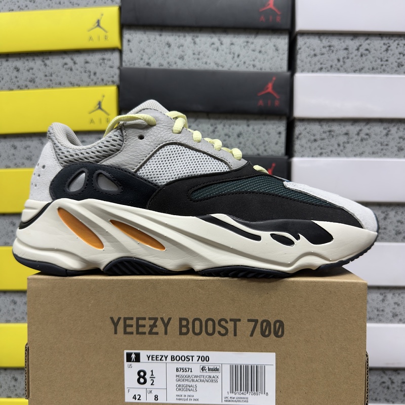 Yeezy 700 8