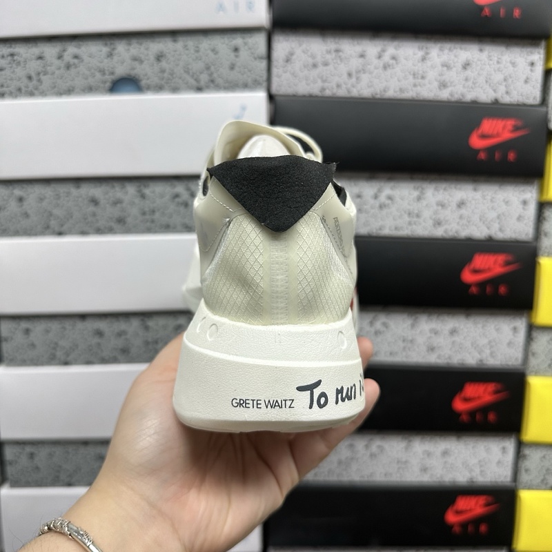 Adizero Adios 4M 3
