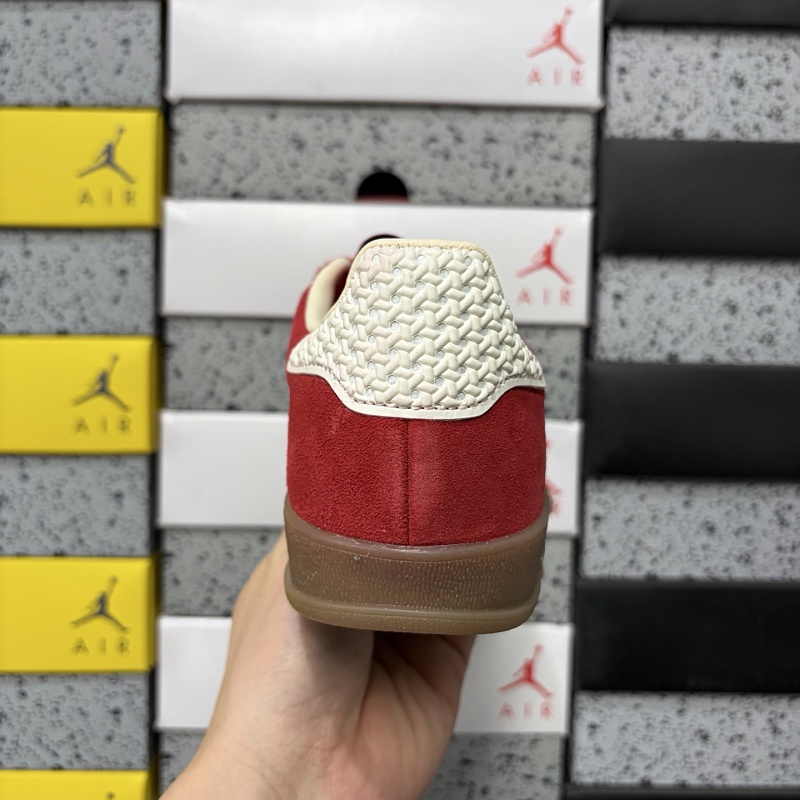 Gazelle Indoor 4