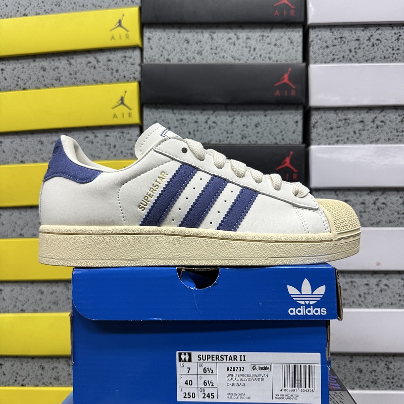 Superstar Ii 8