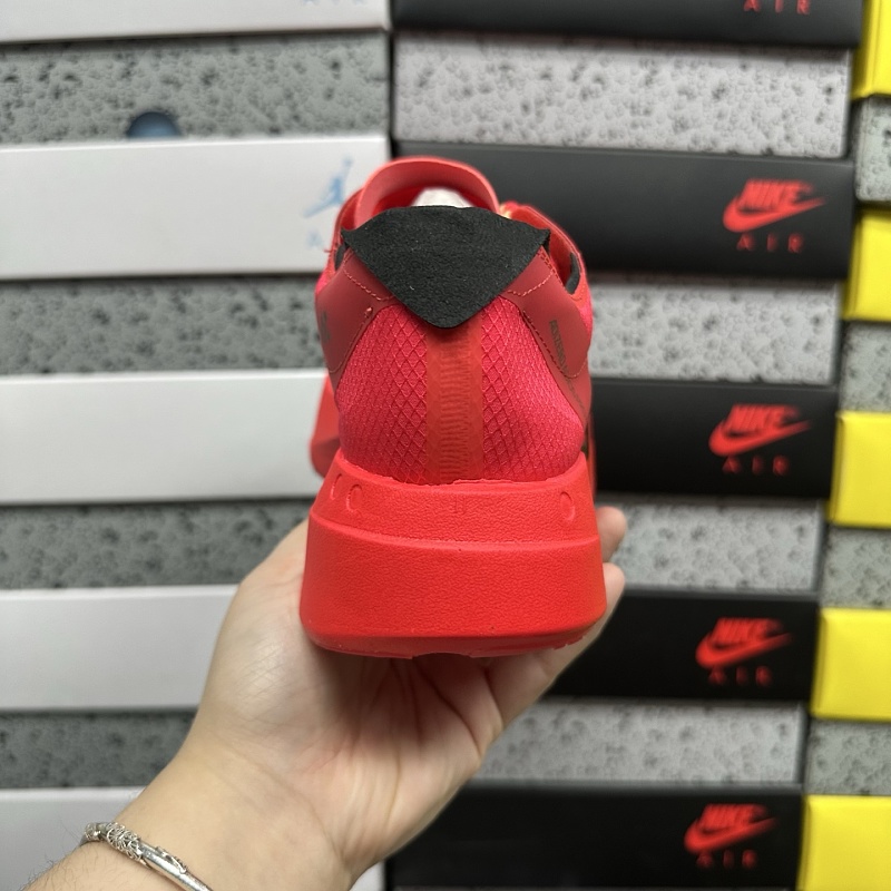 Adizero Adios 4M 3