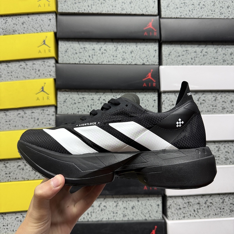 Adizero Adios 4M 3