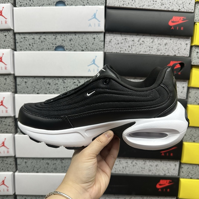 Nike Air Max Portal 8