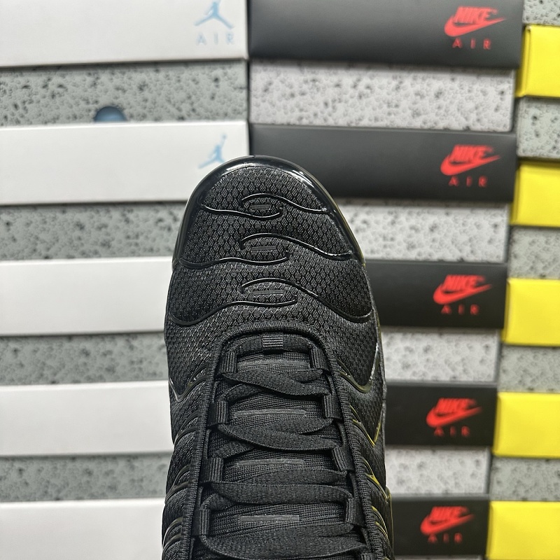 Air Max Plus 7