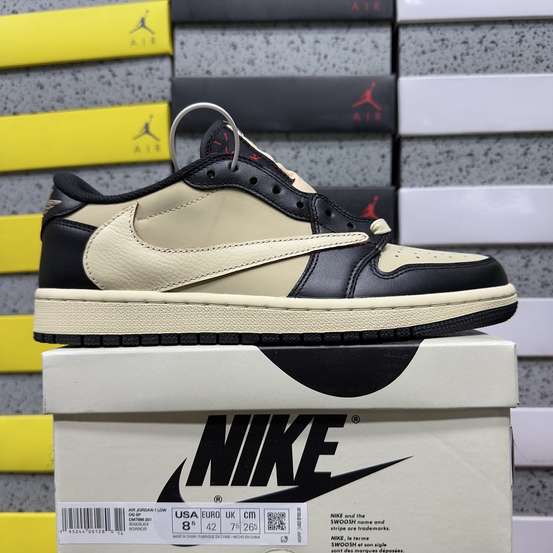 Jordan 1 Sneakers 9