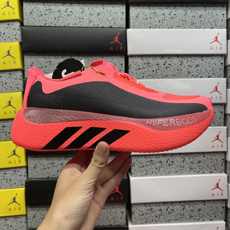 Hyperboost Edge M 10