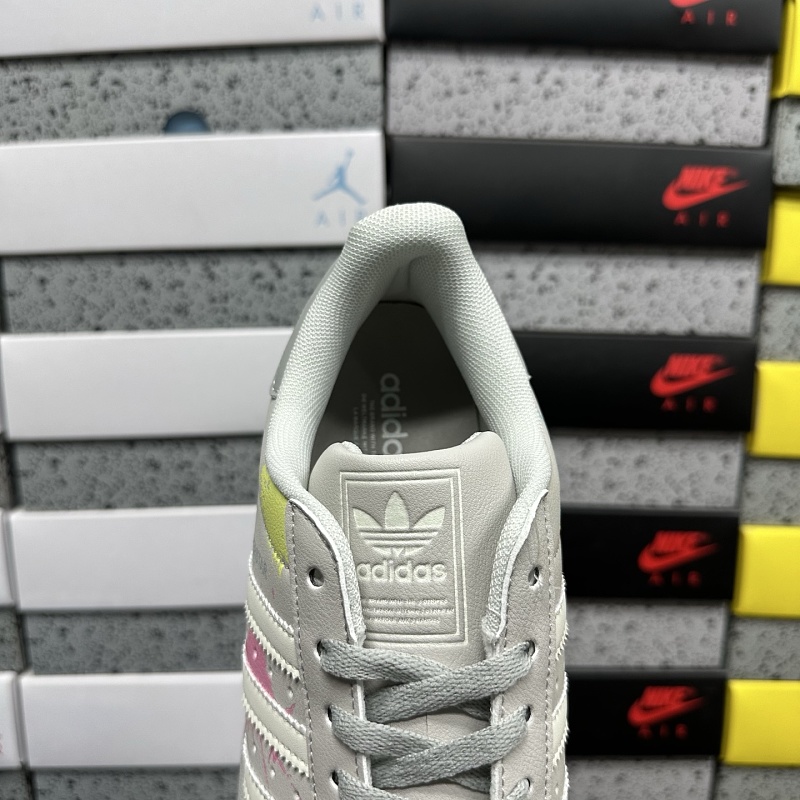 Superstar Ii 4