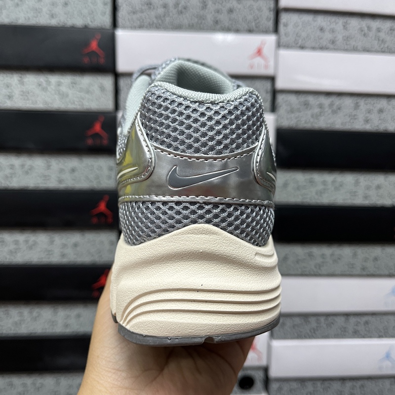 Nike Vomero 3