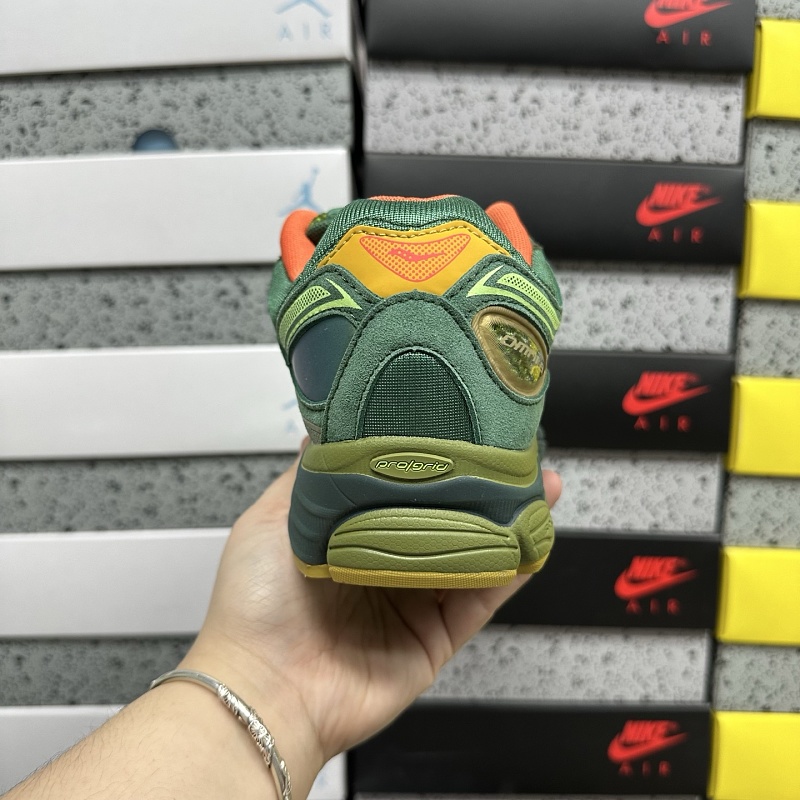 Omni9 · 4