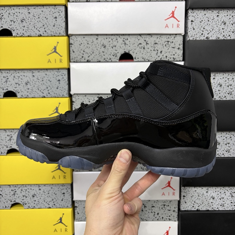 Jordan 11 Sneakers 4