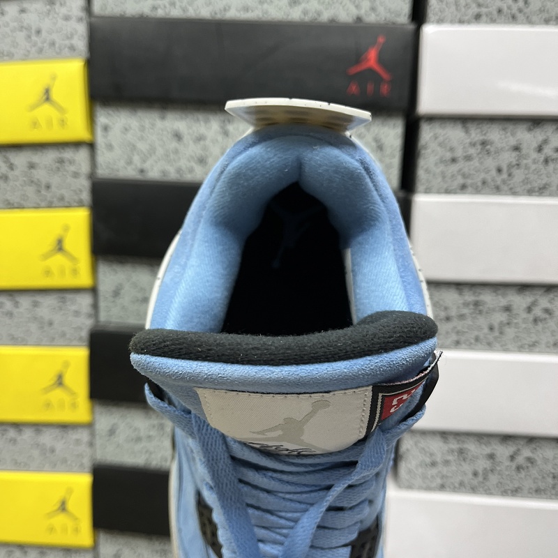 Air Jordan 4 400 · 5