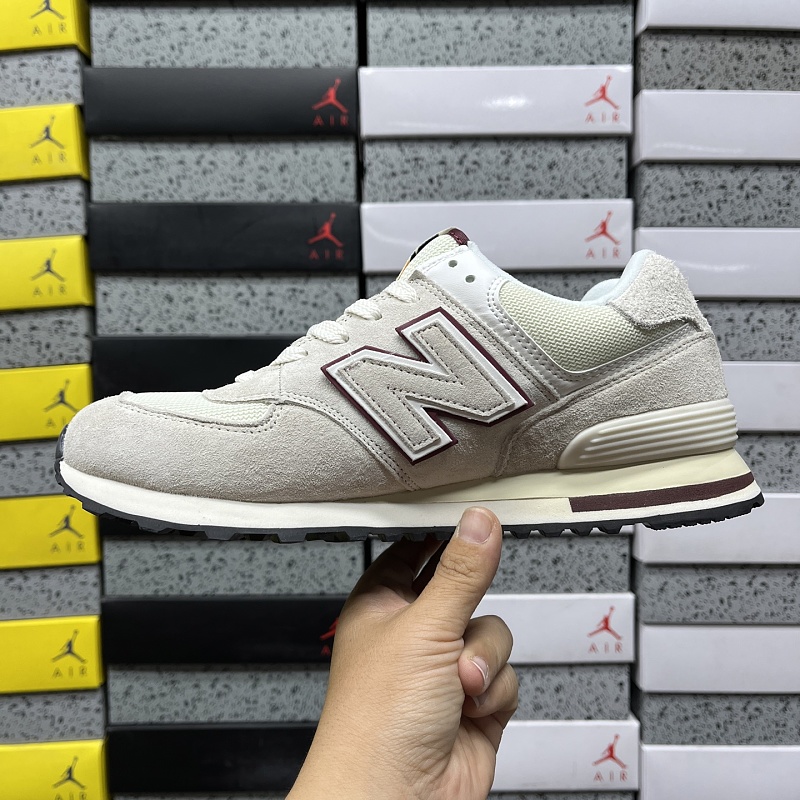 New Balance 574 Sneakers · 2