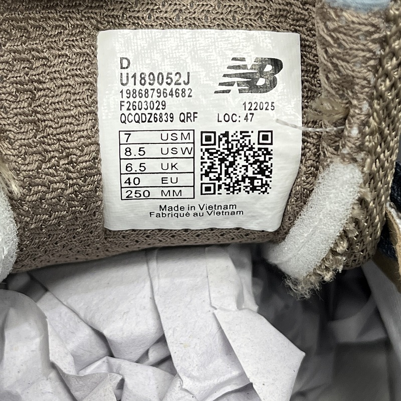 New Balance 1890 Sneakers