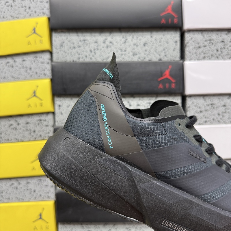 Adizero Adios 4M 6