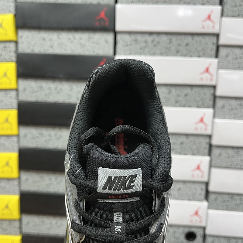 Air Max Moto 2K 5